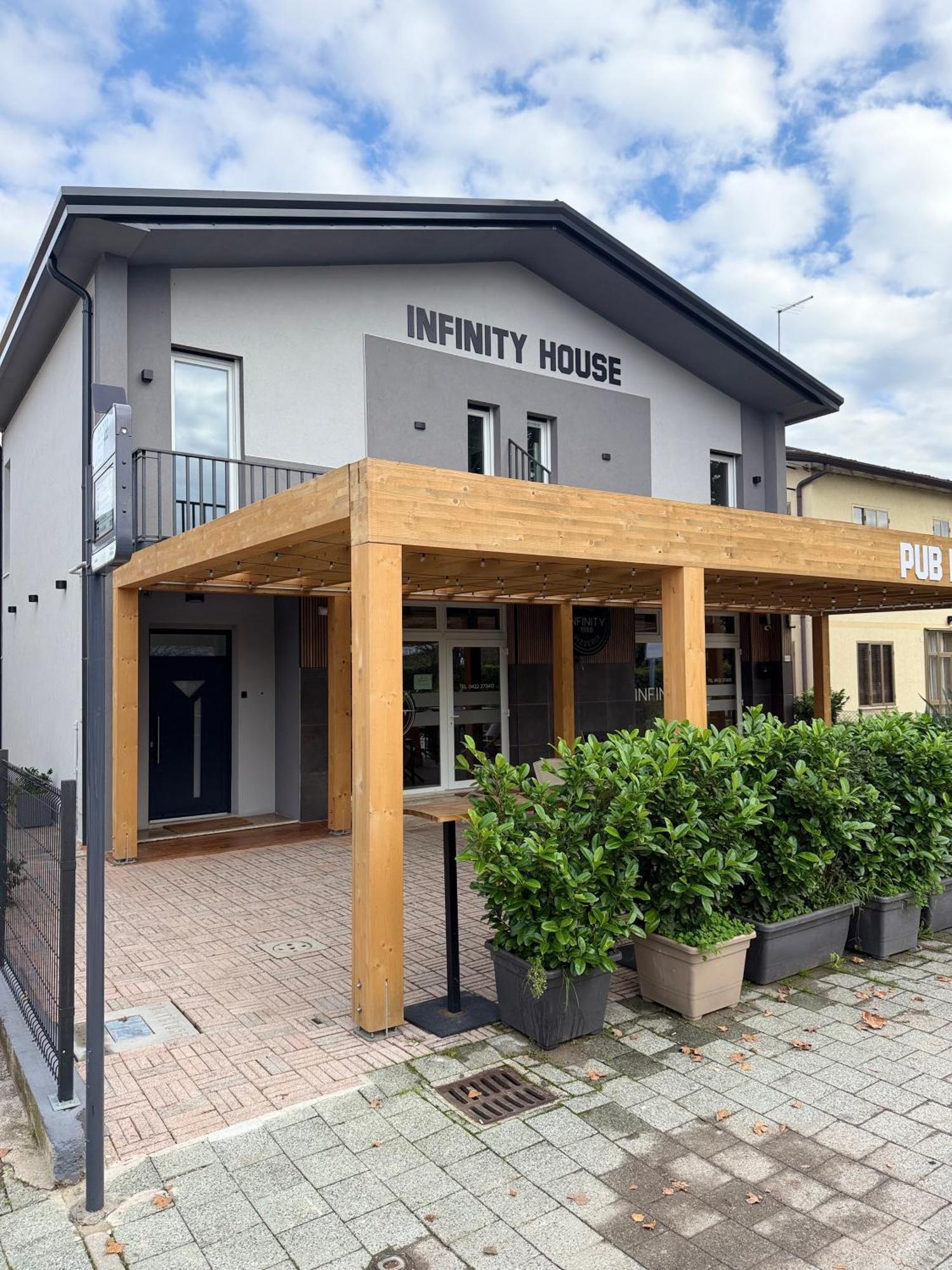 Infinity House - Eleganza Moderna Tra Treviso E Venezia Casièr Exterior foto